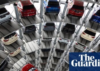 Trump tears up part of EU tariff deal to raise import duties on cars and lorries | Trump tariffs