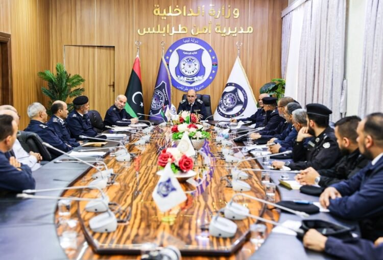 Tripoli security chief reviews hospital protection plans