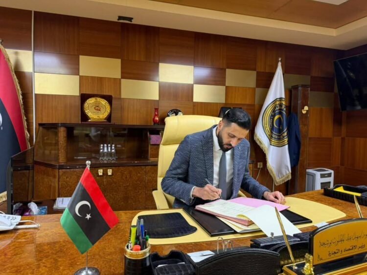 Economy minister approves foreign company branches to boost investment