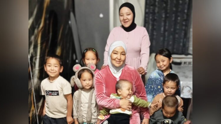 34-year-old resident of Karakol Nurgul Shakhtarbek kyzy is raising 8 children and expecting her ninth child