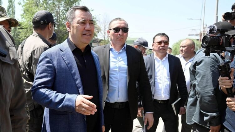 President Sadyr Japarov Kadamjaydagy “Trading” bazaar bard
