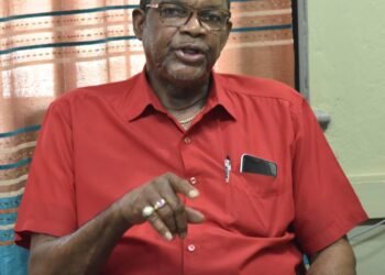 AWU boss accuses Govt of ‘blatant discrimination’ over wage delays