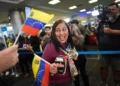 Direct flights to Venezuela resume, but many still can’t go home