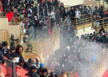 Violence in stadiums: the LNFP takes radical measures after the incidents of the AS FAR-Raja classico