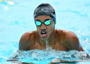 Carrington secures Speedo 100m backstroke bronze medal