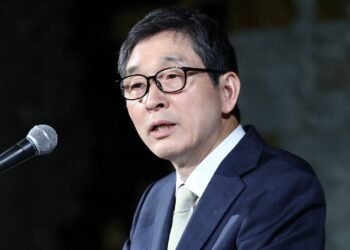 South Korean ambassador calls on Seoul and Tokyo to enhance their security ties