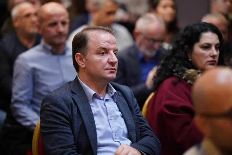 “Jakov Xoxa” for Gëzim Ali, who enriches literature and literary discourse