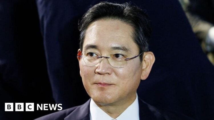 Samsung family pays off record $8bn inheritance tax billThe bill is tied to the estate left by the firm's late chairman Lee Kun-hee, who died in  October 2020.9 hrs agoBusiness
