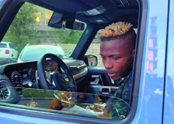 Milan, Victor Osimhen reported by Mercedes-Benz for a 90 thousand euro leasing: outstanding installments and hybrid car never returned