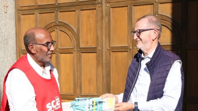 The thirty years of «Scarp de’ tenis», new poverty and street rumors as Jannacci would write them