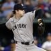 Schlittler beats deGrom in epic duel with 6 scoreless innings, Yankees beat Texas 3-2