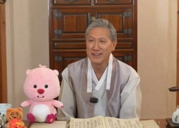 ROK ambassador promotes Chinese tea and liquor