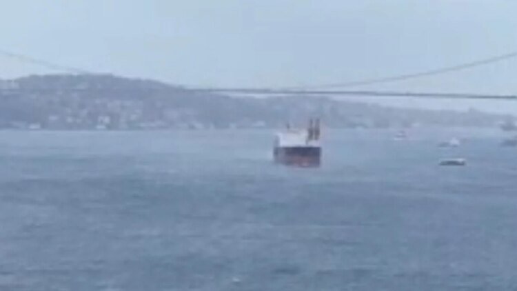 Ship malfunction in the Bosphorus – Ensonhaber