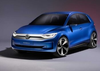 Crisis at German giant Volkswagen: 50 thousand employees will be laid off, factories will be closed
