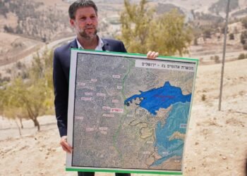 EU urged to ‘act now’ to stop West Bank settlement project