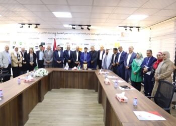 A meeting discusses cooperation between vocational training and the Union of Charitable Societies