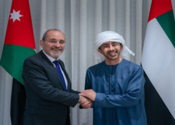 The Foreign Minister makes a phone call with his Emirati counterpart and condemns the Iranian attacks