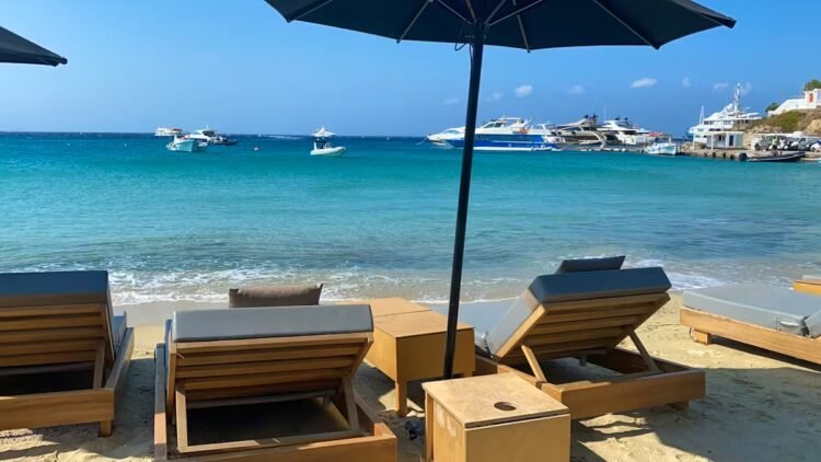 Greece beach rules: 251 beaches face fines of up to 60,000 euros