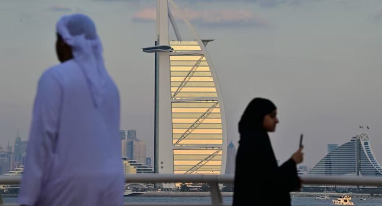 Iran | United Arab Emirates says it is responding to “missile threat” for the first time since the truce | United States | Donald Trump | Strait of Hormuz