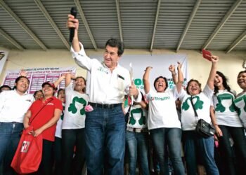 Héctor Yunes resigns from the PRI, party leader in Veracruz