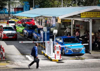 Grab app launches cross-border taxis to Johor Bahru