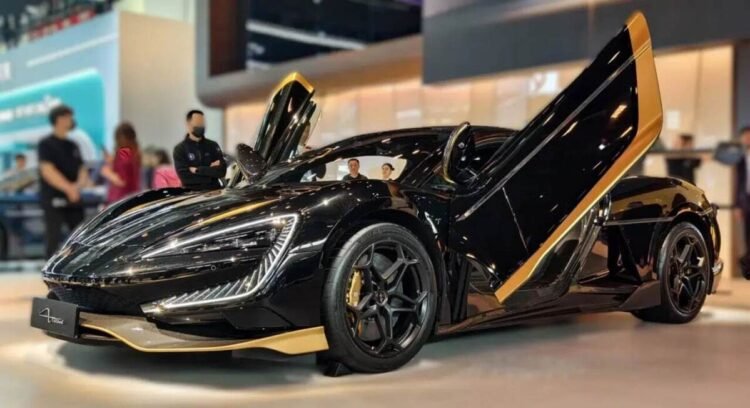 The arrival of the Chinese monster in the market / this car is crazy + photo