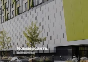 Etalon Group sold the Summer Garden shopping center in Moscow at a loss of 2.2 billion rubles.