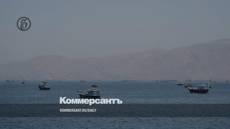 The US has frozen operations in the Strait of Hormuz for the sake of negotiations with Iran