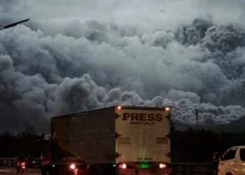 Manila Bulletin – Marcos orders immediate response to areas affected by Mayon unrest