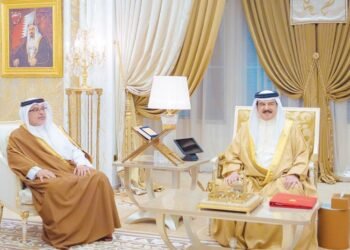 Gulf News | A document of loyalty and redemption from the honorable royal family to the King. The King thanks the citizens and brothers for their positions in support of Bahrain.