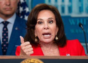 Pirro says evidence shows White House correspondents’ dinner gunman shot officer
