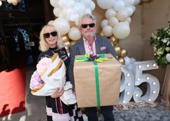 Bohdal’s celebration: A cake in parts, a fine and Klaus’ crashed car. What were the gifts like? express