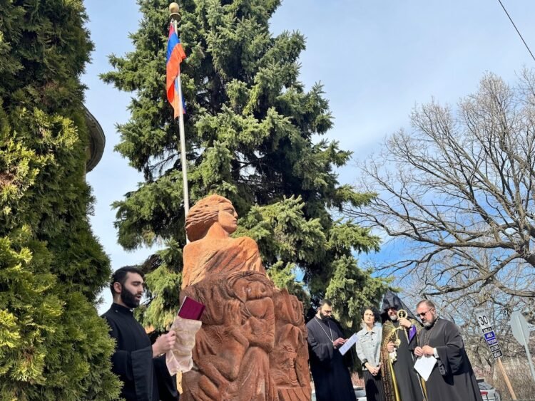 His Excellency T. Bishop Abgar Hovakimyan presided over a commemoration ceremony in memory of 1915-1923. 1.5 million canonized martyrs of the Armenian Genocide