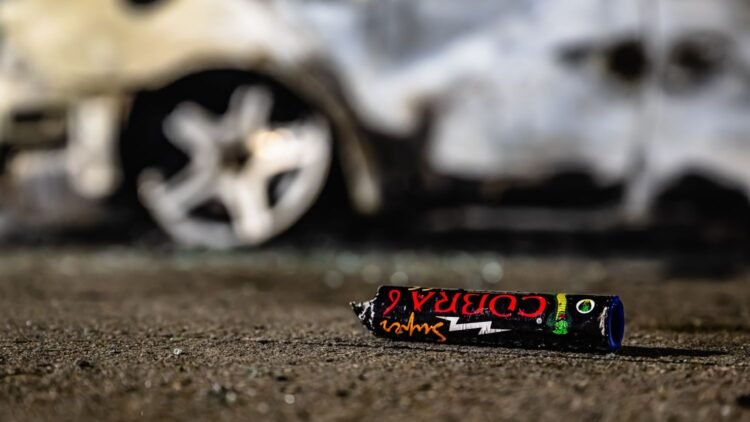EU plans crackdown on powerful fireworks after NL appeal
