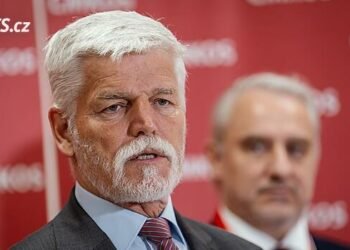 Czechs trust Pavlo the most, the survey showed. Babiš’s government and MPs are on their tail