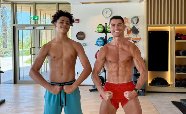 Al-Nassr considers promoting Cristiano Ronaldo’s son to the professional team next season