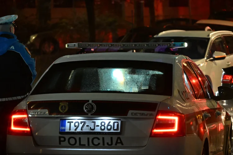 Strong police forces near the National Theater in Sarajevo, reported shooting