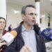 Henrique Capriles says that the wage fight continues