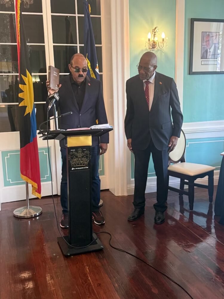 Correct Oath Administered After Swearing-In Error Involving Prime Minister and Attorney General