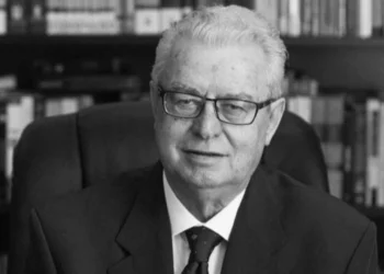 He died at the age of 89, today tributes to the former head of the Assembly, Servet Pëllumbi – Shqip.com