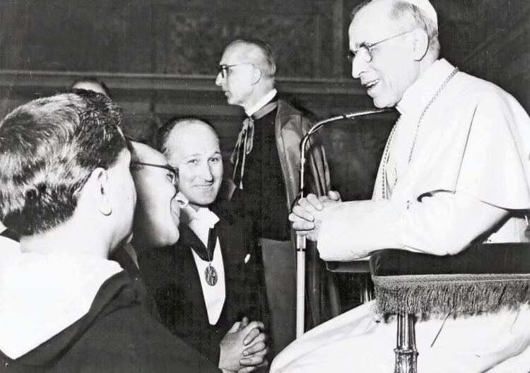 Pío XII no fue “el papa de Hitler”
