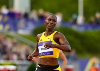 Alfred turns in 200m world lead
