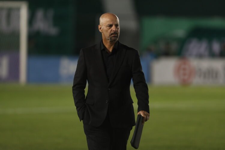 Figueroa on the retirement of Moyo Contreras: “I did not come to pay tribute to anyone”