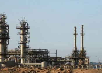 Egypt: Fully repays the accumulated debt in the oil and gas sectors by the end of next May