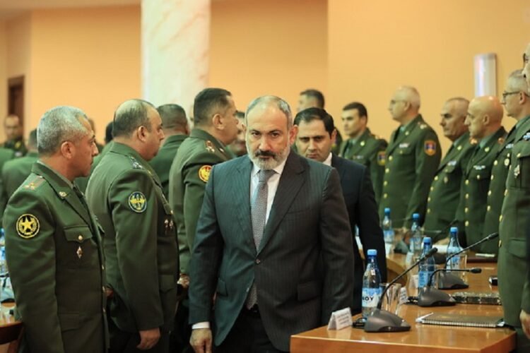 “If it is not possible to shorten the term, at least we will benefit from some privileges.” The soldiers’ parents demand a meeting with Pashinyan and Papikyan. “Publication”