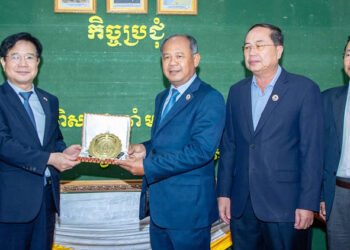 S. Korea Ambassador, Banteay Meanchey Governor vow to crush border scam syndicates