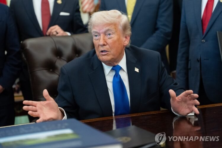 (2nd LD) Trump says U.S. will increase tariffs on EU cars and trucks to 25 pct next week