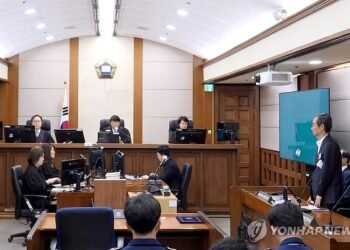 (2nd LD) Appeals court reduces sentence for ex-PM Han to 15 yrs in insurrection trial