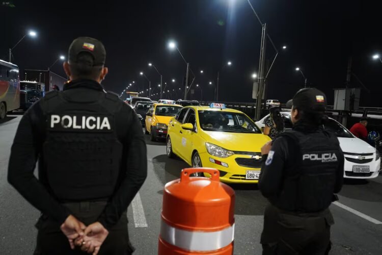 Curfew in Ecuador: images of police and military deployment in the streets | Ecuador | News