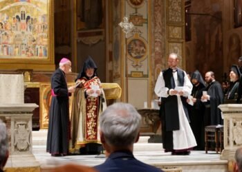 “Let not your heart be troubled… I go to prepare a place for you.” On the occasion of the 111th anniversary of the Armenian Genocide, an inter-church ceremony for peace took place in Rome
